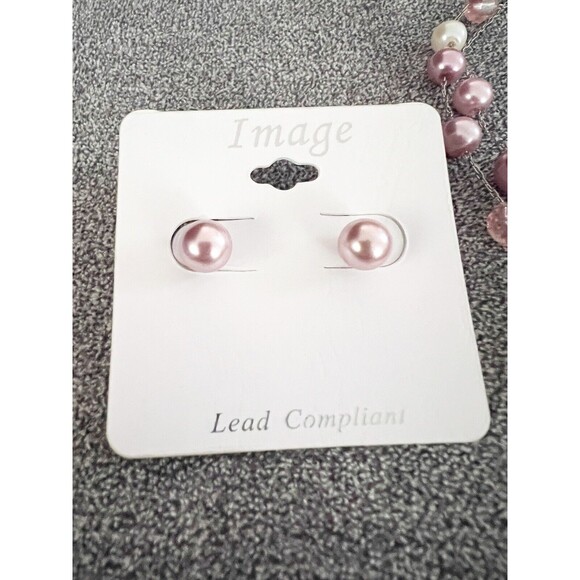 Pink Cream Glass Faux Pearl Pierced Earrings NEW - Picture 1 of 1